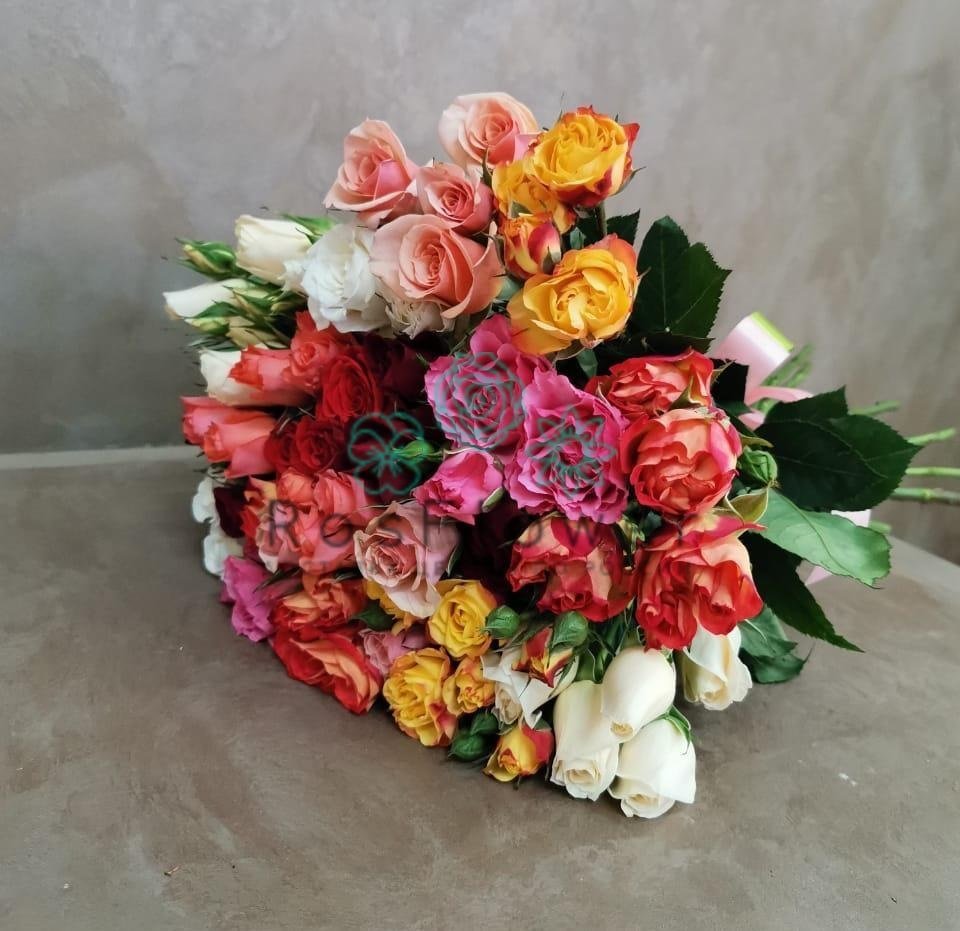 Букет цветов из: Розы в Стрелке Краснодарского края