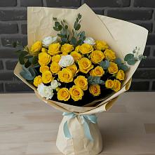 Букет цветов из:  Розы в Стрелке Краснодарского края