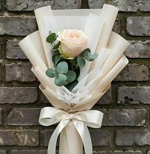 Букет цветов из:  Розы в Стрелке Краснодарского края