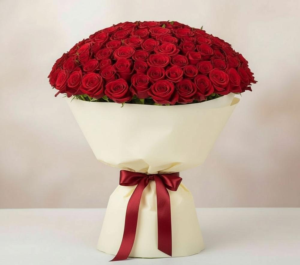 Букет 101 Красная роза Милано в Стрелке Краснодарского края