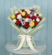 Букет цветов из:  Розы #REPLACE_PRED# Стрелке Краснодарского края
