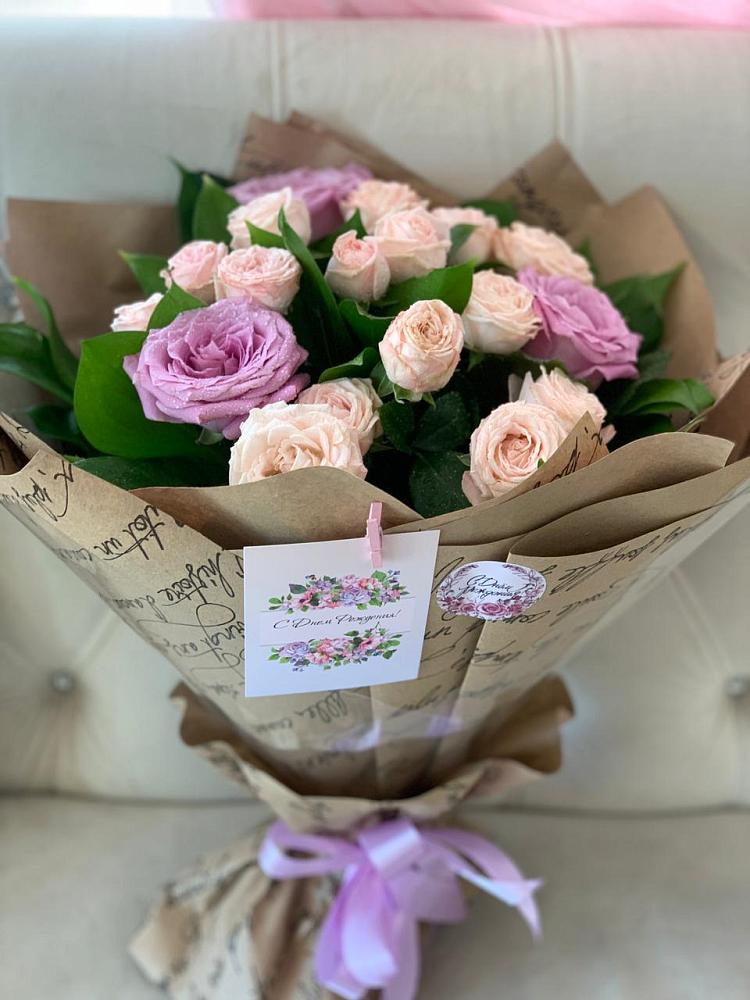 Букет цветов из: Розы в Стрелке Краснодарского края