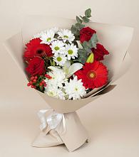 Букет цветов из:  Розы, Хризантемы, Герберы и Лилии в Стрелке Краснодарского края