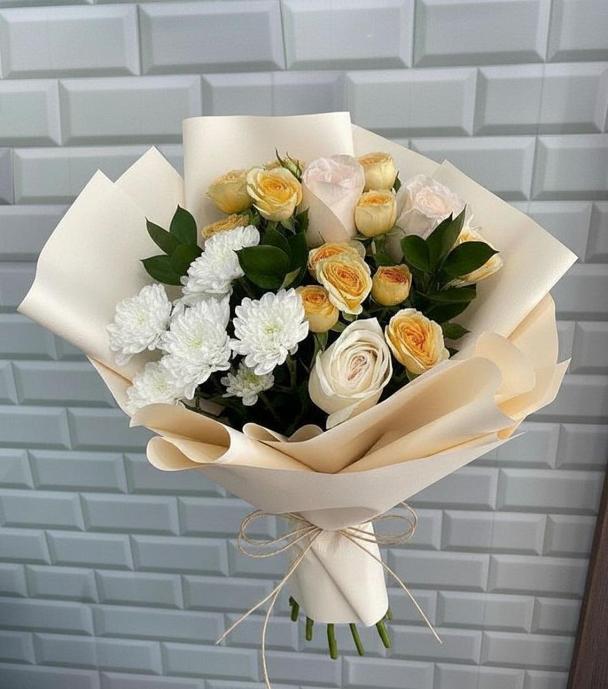 Букет цветов из: Розы и Хризантемы в Стрелке Краснодарского края