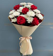 Букет цветов из:  Розы и Хризантемы в Стрелке Краснодарского края