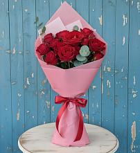 Букет цветов из:  Розы в Стрелке Краснодарского края