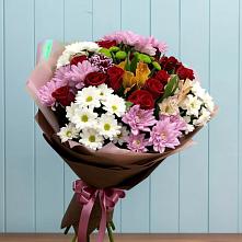 Букет цветов из:  Розы, Хризантемы и Альстромерии в Стрелке Краснодарского края