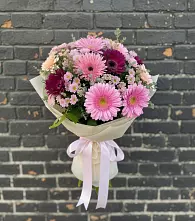 Букет цветов из:  Герберы и Хризантемы в Стрелке Краснодарского края