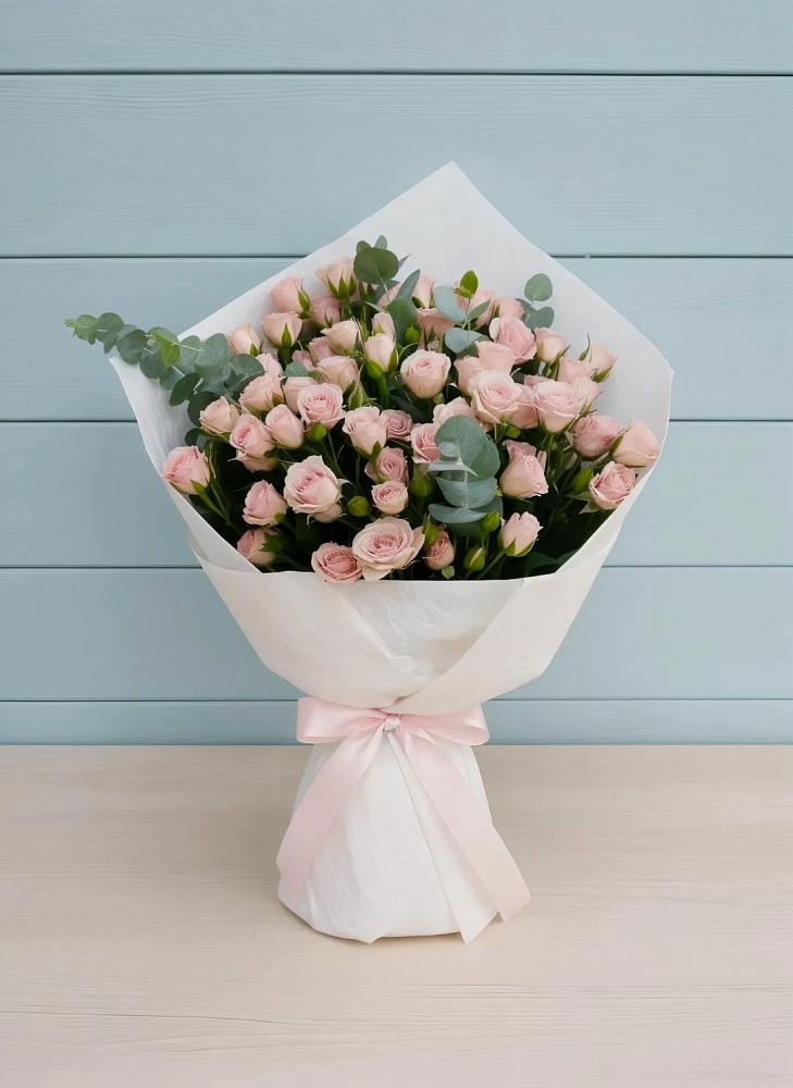 Букет цветов из: Розы в Стрелке Краснодарского края