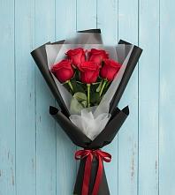 Букет цветов из:  Розы в Стрелке Краснодарского края