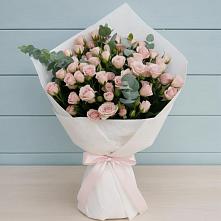 Букет цветов из:  Розы #REPLACE_PRED# Стрелке Краснодарского края