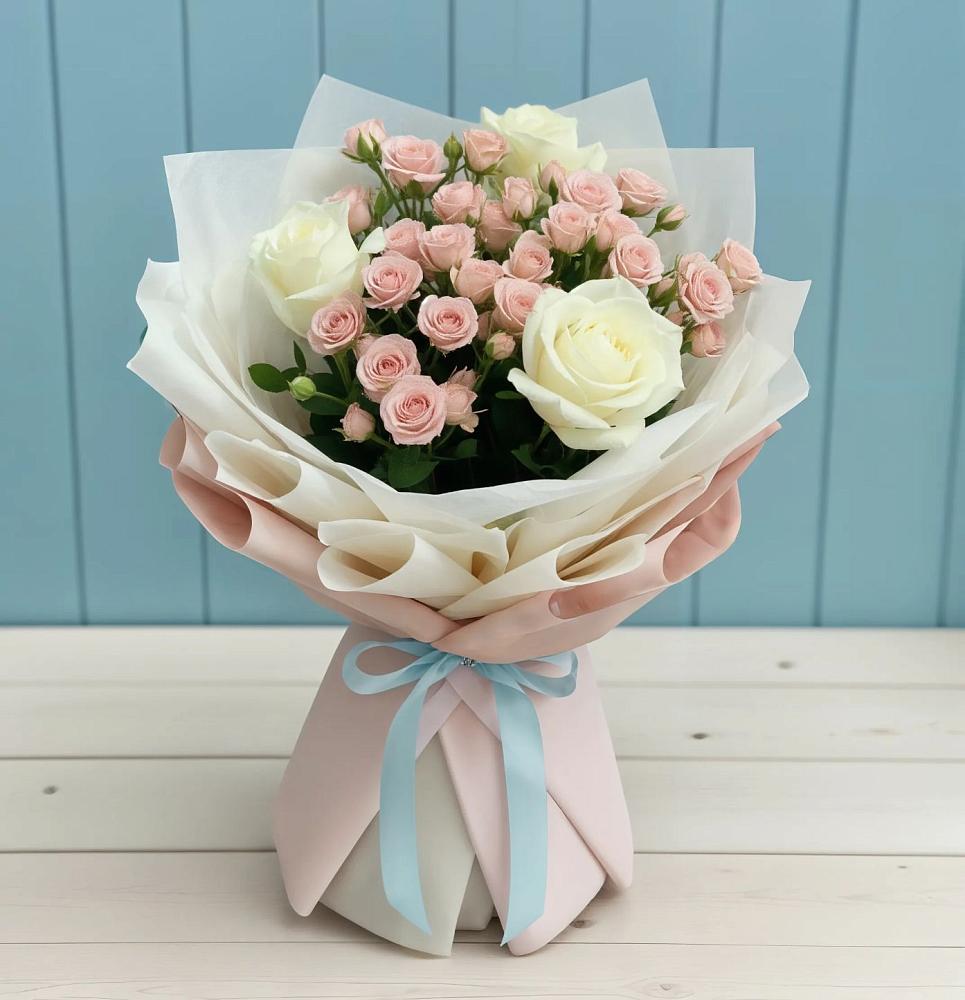 Букет цветов из: Розы в Стрелке Краснодарского края